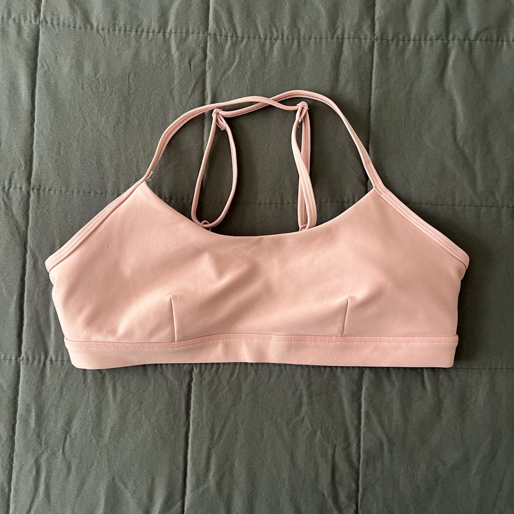 Alo Airlift Set - Limited Edition Ballet Pink Color